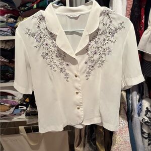 Ivory Hana-no Blouse by Yoshimura with floral Embroidery